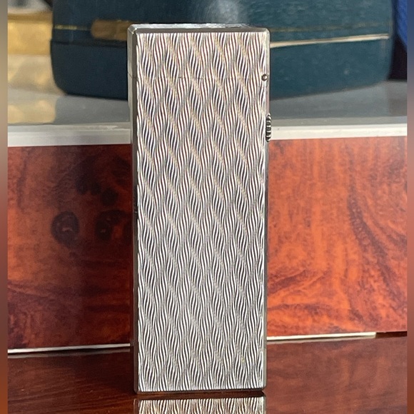 Dunhill rollagas lighter silver-rare chevron printmodel great working condition - Picture 4 of 4